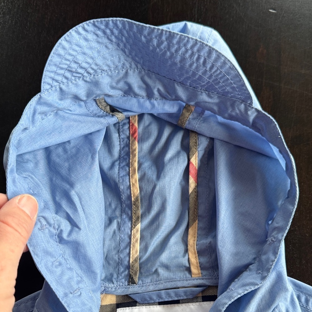 Burberry Sky Blue Kids Hooded Rain and Windbreaker - Picture 4 of 6